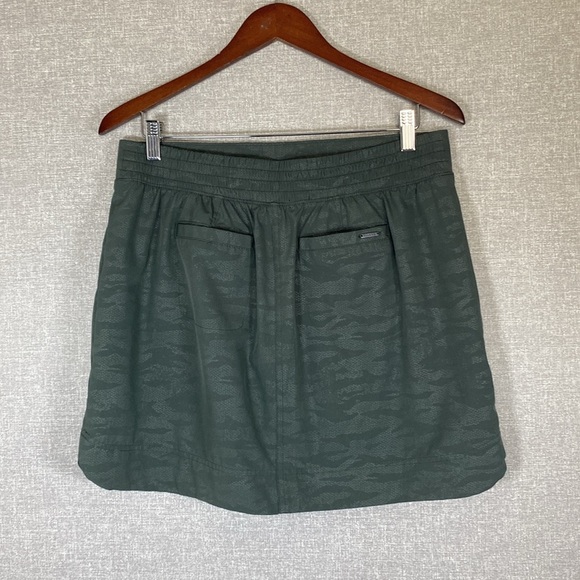 Orvis Green Skort - Picture 4 of 7
